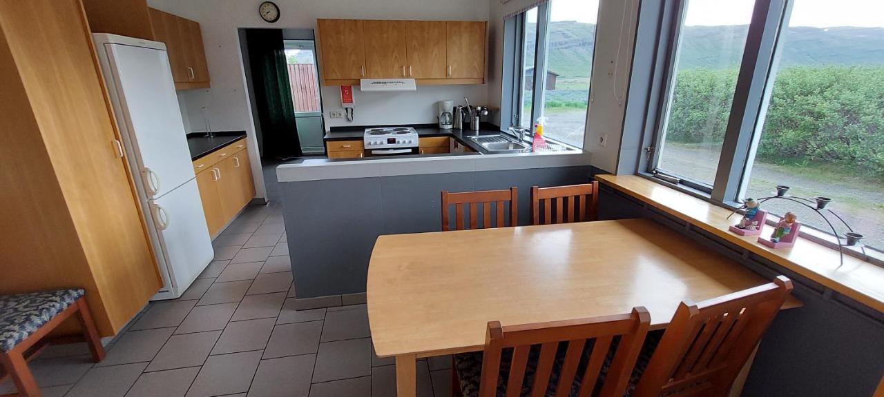 Aegisholt Privete House With Hot Tub Apartment Patreksfjordur Екстериор снимка